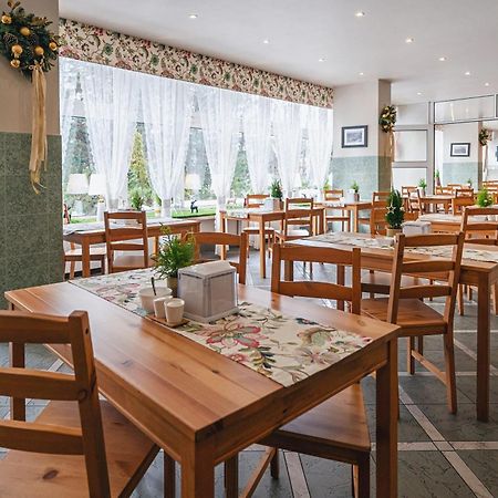 Ow Jaskolka Hotel Закопане Екстериор снимка