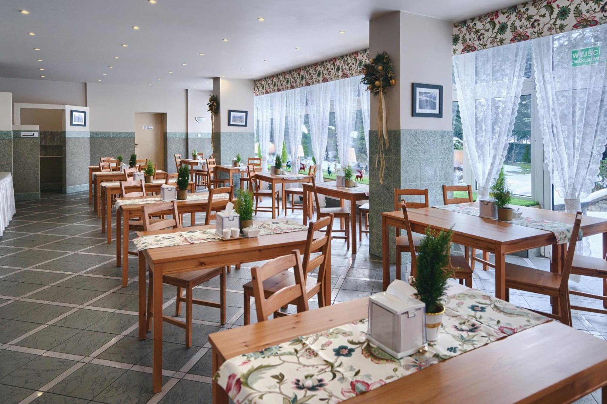 Ow Jaskolka Hotel Закопане Екстериор снимка