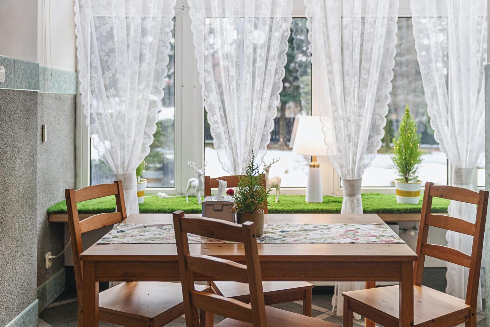 Ow Jaskolka Hotel Закопане Екстериор снимка