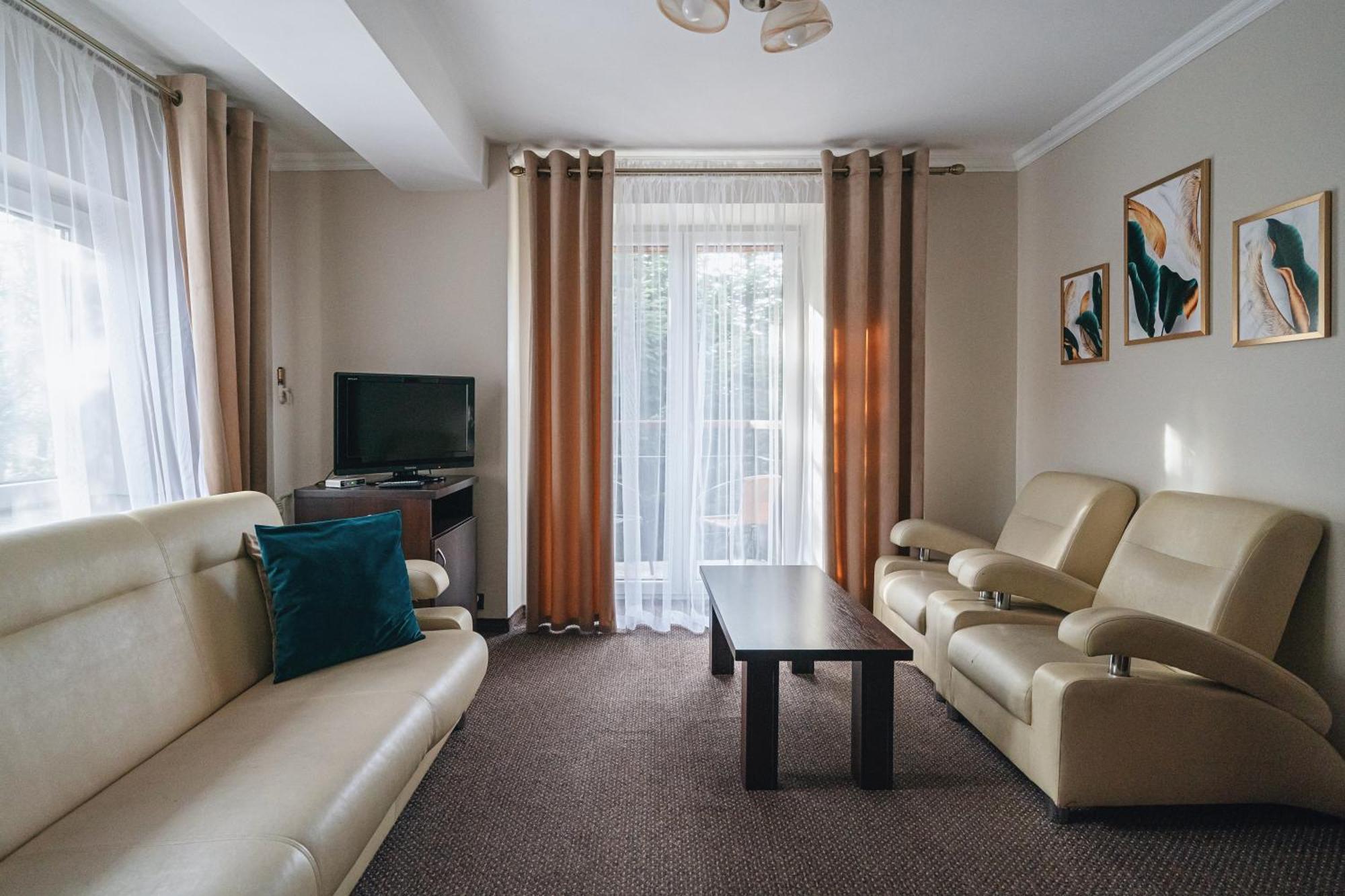 Ow Jaskolka Hotel Закопане Екстериор снимка