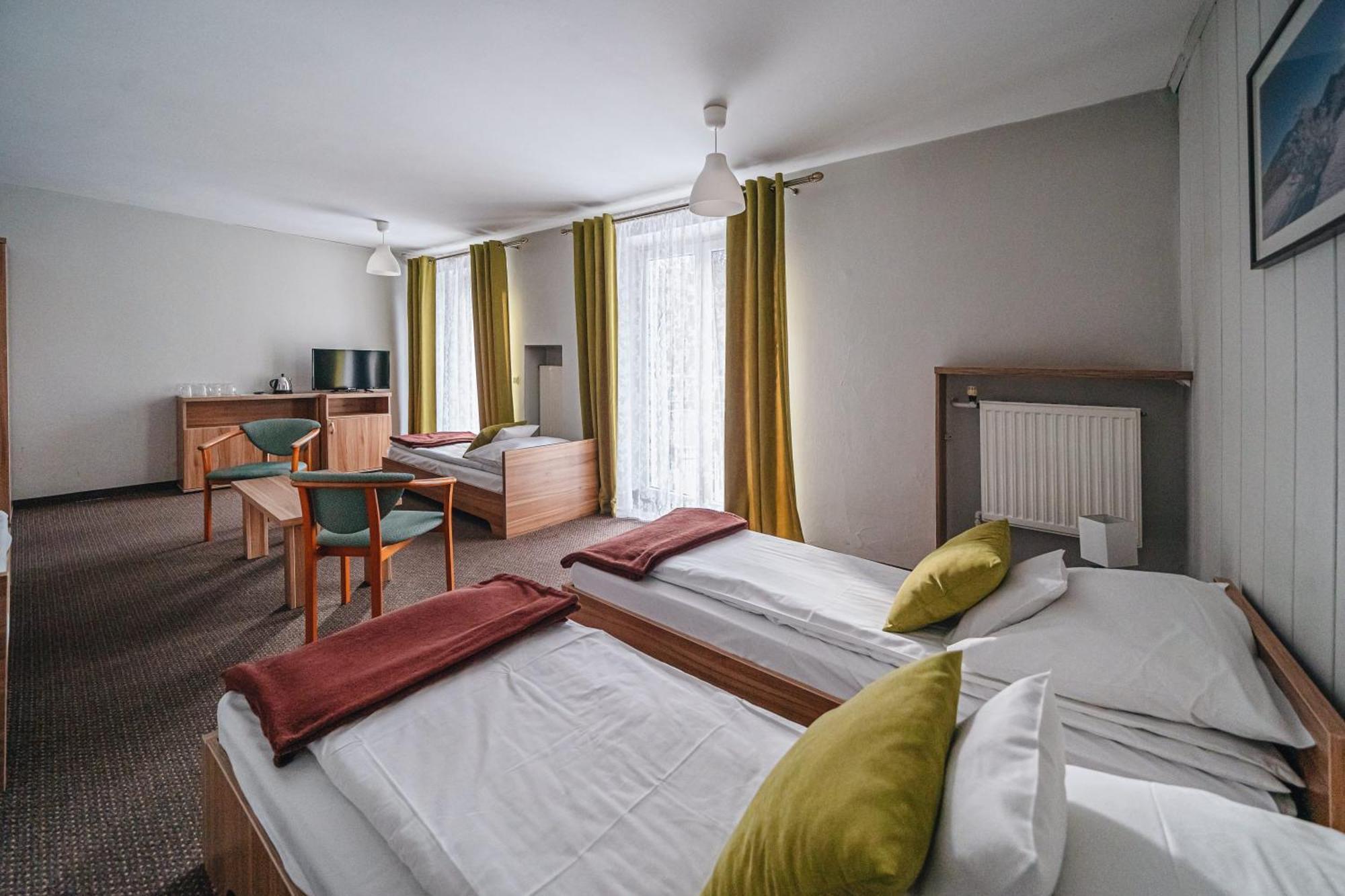 Ow Jaskolka Hotel Закопане Екстериор снимка