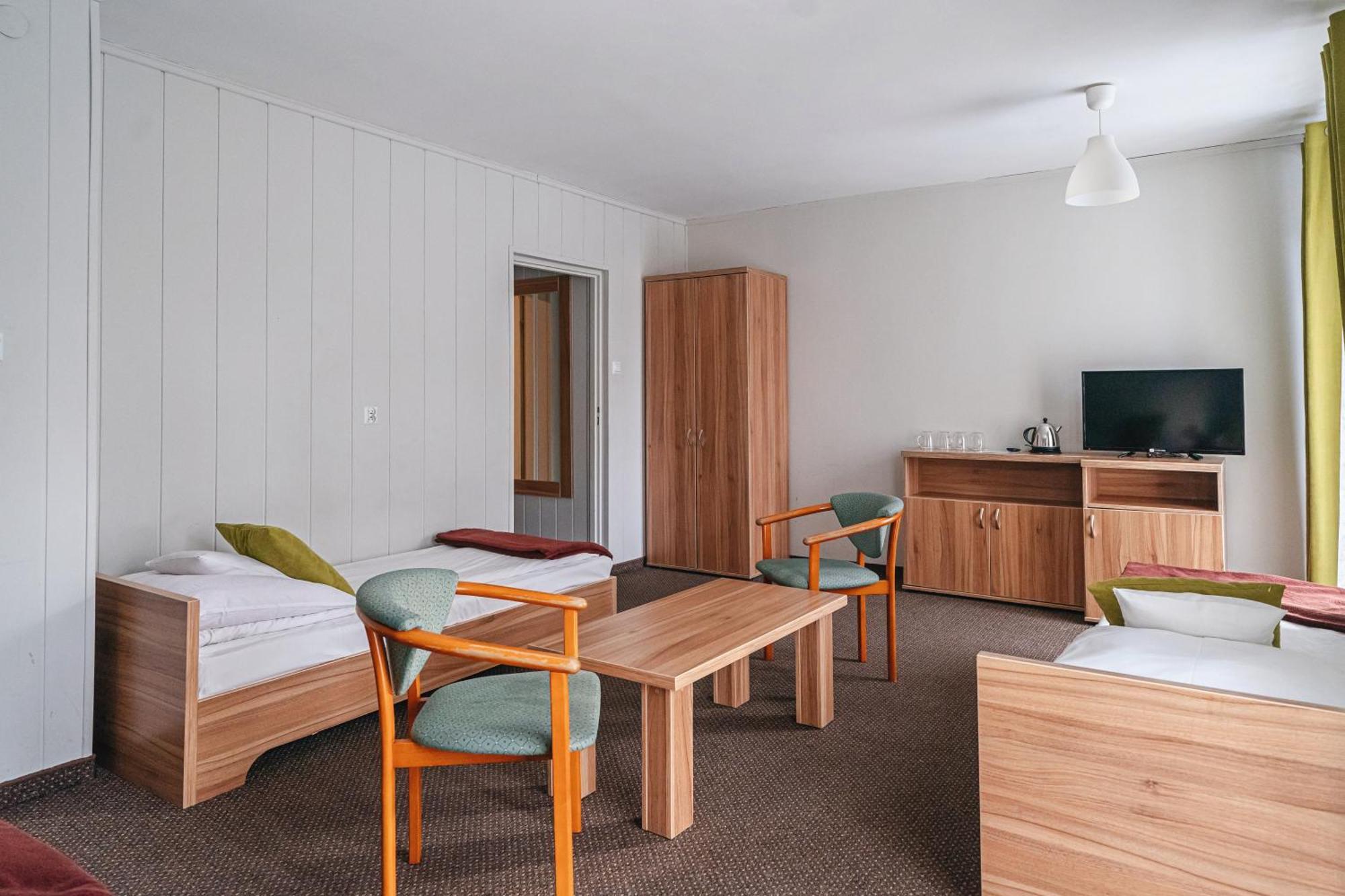Ow Jaskolka Hotel Закопане Екстериор снимка