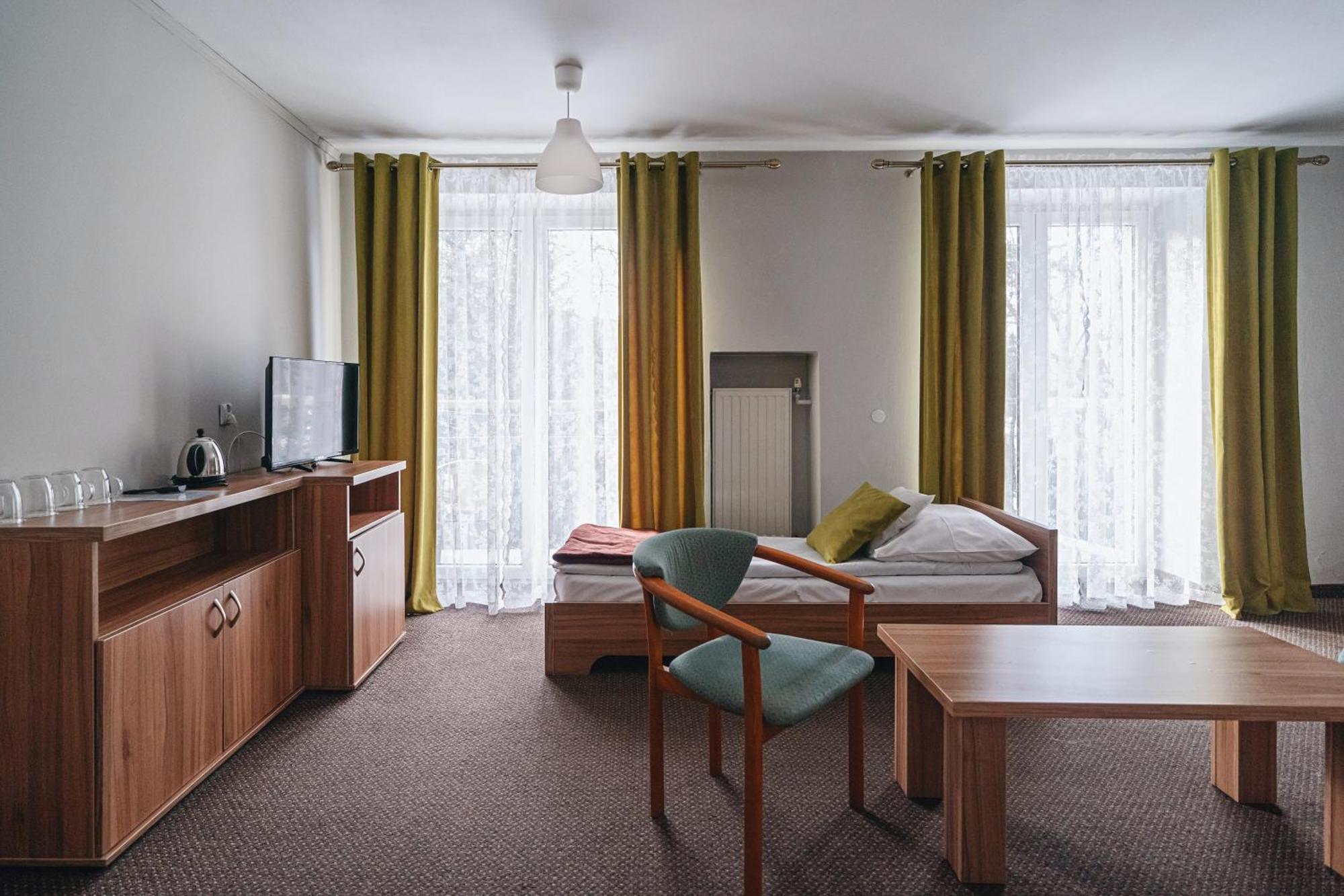 Ow Jaskolka Hotel Закопане Екстериор снимка