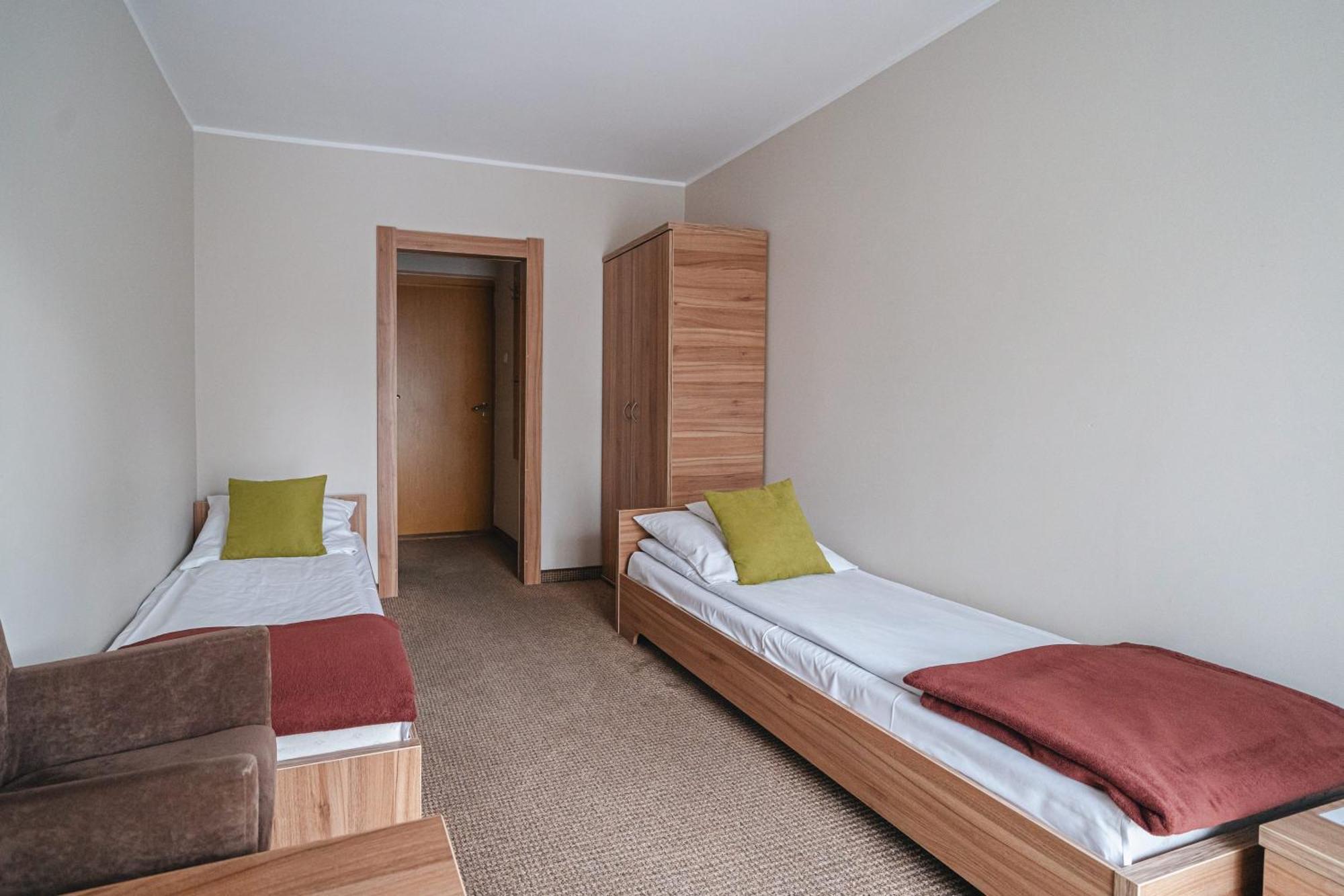 Ow Jaskolka Hotel Закопане Екстериор снимка